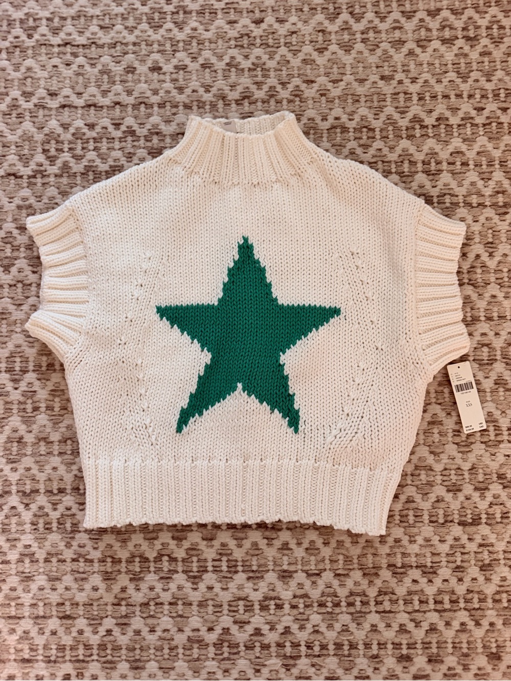 Anthropologie White Cropped Sweater with Green Star - Picture 2 of 3